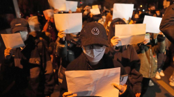 Pas protestave masive, Kina paralajmëron lehtësime në politikën kundër COVID-19