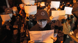 Pas protestave masive, Kina paralajmëron lehtësime në politikën kundër COVID-19