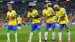 Festa e lojtareve te Brazilit pas golit te shenuar ndaj Korese se Jugut ne Katar 2022