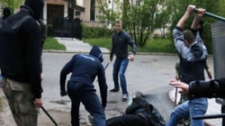 Arrestohen pesë persona për përfshirje në rrahje në Komoran