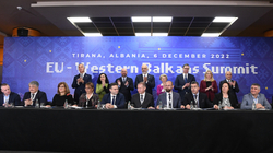 Ulen tarifat e roamingut me BE-në, premtohen 1 miliard euro për energjinë