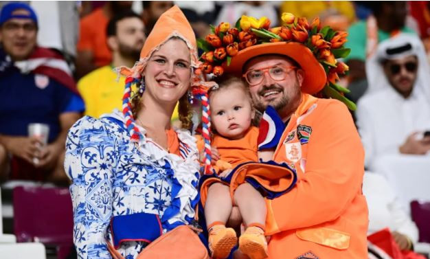 Holanda me 1400 shikues kundër Argjentinës