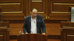 Deputetë të VV-së akuzojnë Aliun se po amniston mafinë e ndërtimit
