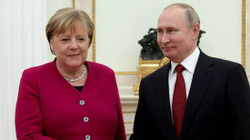 Putini i zhgënjyer me Merkelin