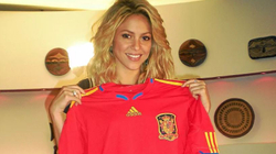 Shakira fajësohet për eliminimin e Spanjës në Botëror
