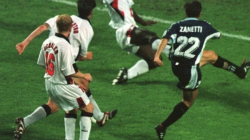 Skemën me të cilën shënoi Holanda, Argjentina e kishte bërë më 1998