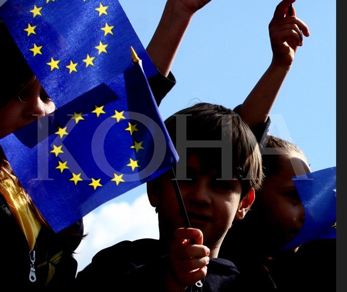 Evropa - Kosova - BE - festa