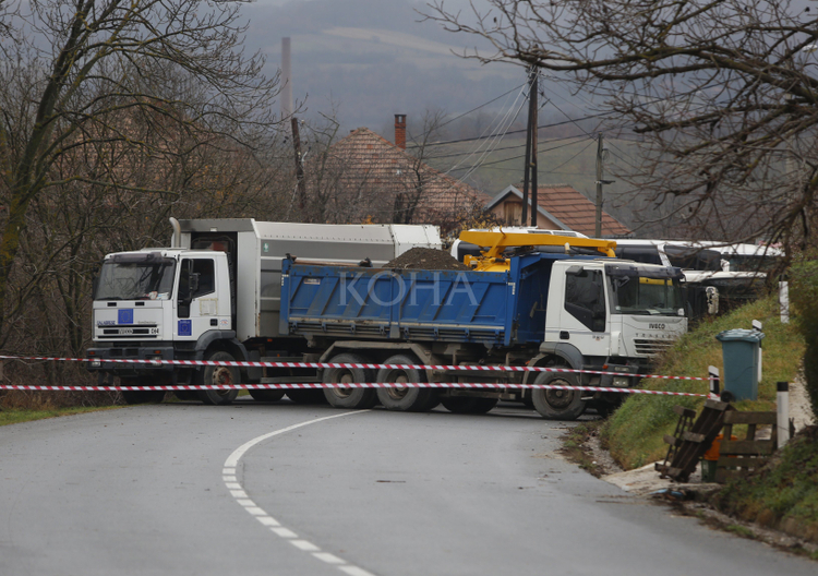 Barrikadat ne Rudar ne veri te Kosoves