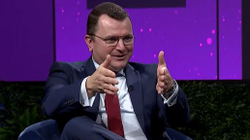 Bajra: Ekonomia duhet të ndahet nga politika përfundimisht