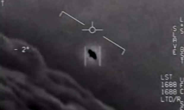 Pentagoni merr qindra raportime të reja për UFO-t