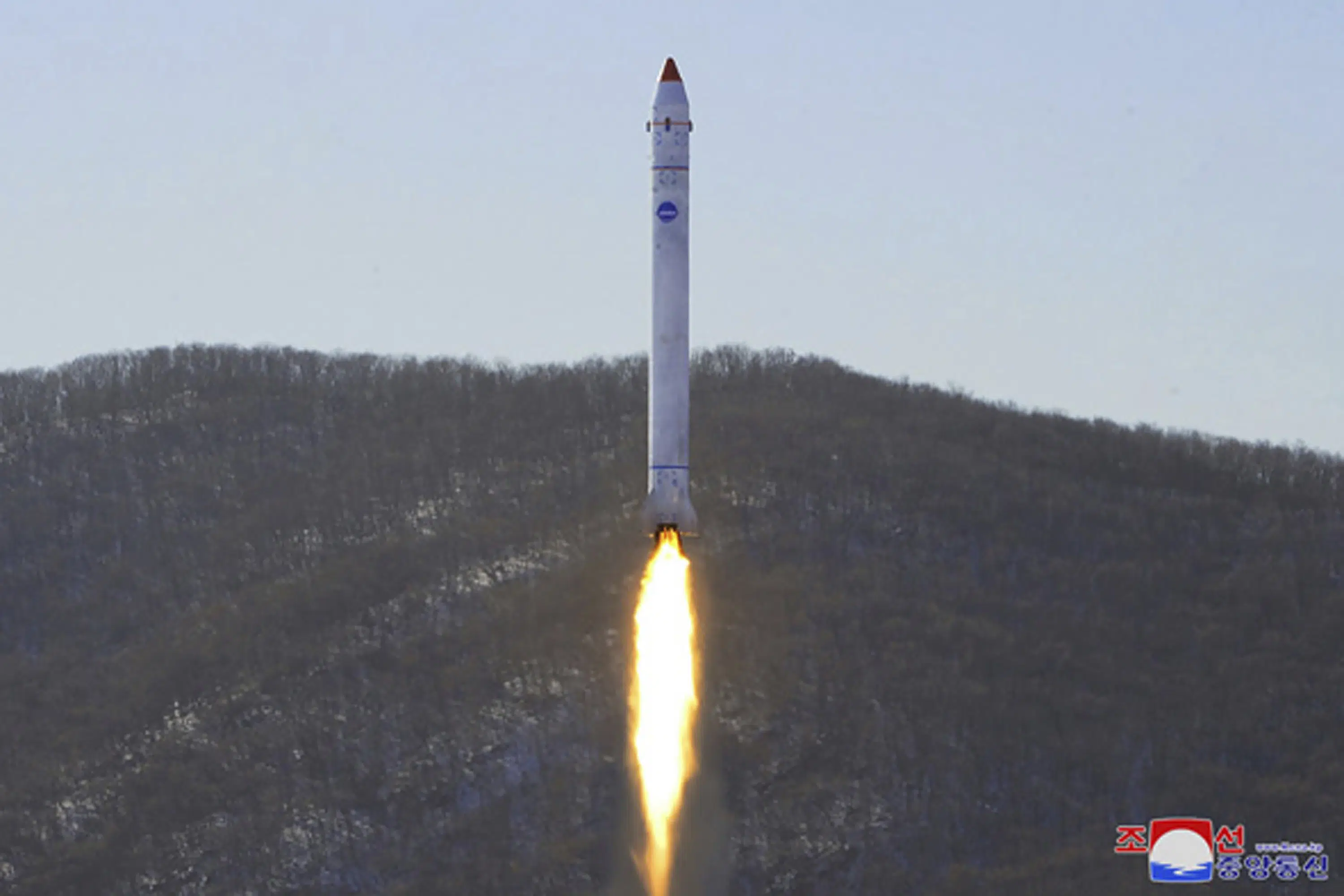 Koreja Jugore refuzon të komentojë mbi satelitin spiun të Veriut
