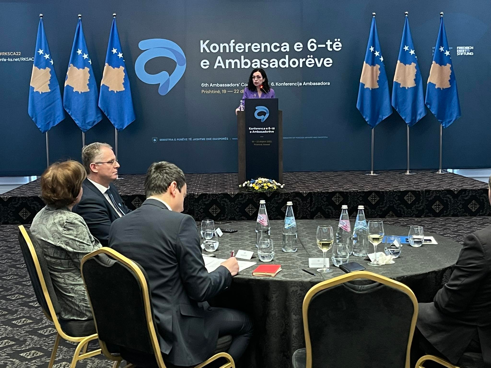 Osmani: Serbia po vazhdon me kampanjat korruptive të bllokimit të njohjeve të Kosovës