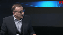 Haxha: Ka pasur kërcënime me vrasje pas raportimeve për keqpërdorime në Telekom