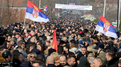 Protestuesit serbë akuzojnë Qeverinë Kurti për dhunë