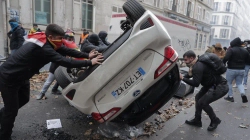 Shpërthen dhuna në Paris pas sulmit vdekjeprurës
