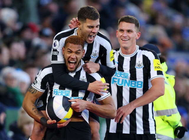 Leicesteri pëson thellë në shtëpi nga Newcastle