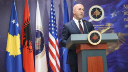 Haradinaj Kurtit: S’mund t’i vendosesh afate KFOR-it