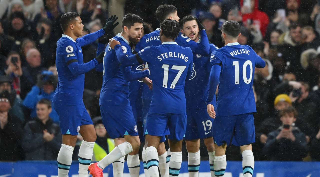 Chelsea shkon në pushim me dy gola epërsi