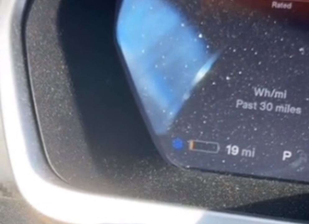 I ftohti amerikan, Tesla nuk mbushet në temperaturat minus [VIDEO]
