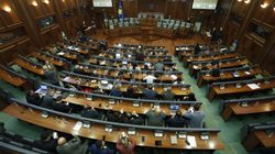KDI: Kuvendi përmbushi 69% të agjendës legjislative, deputetët munguan mbi 1700 herë