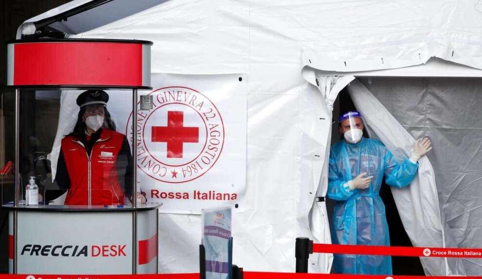Italia paralajmëron lehtësim të masave anti-COVID