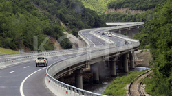 Vetaksident me fatalitet në autostradën “Arbën Xhaferi”