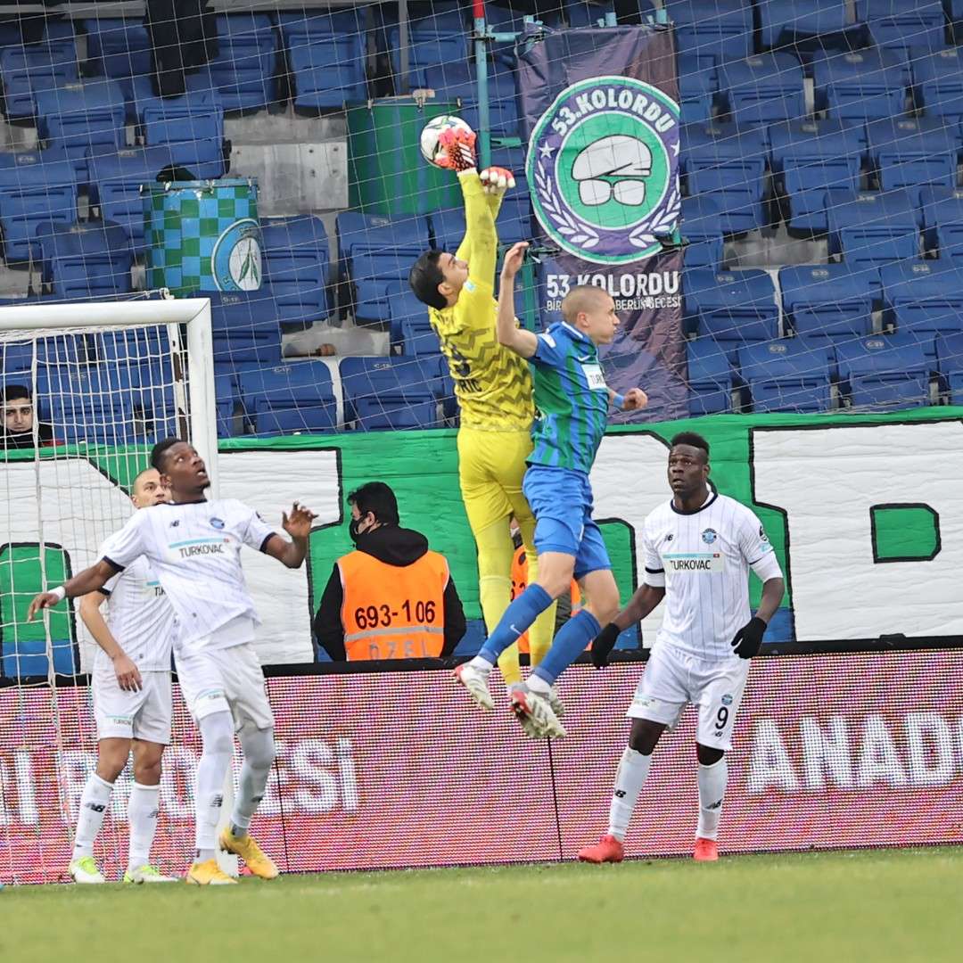 Muriq vazhdon me fitore me Adana Demirsporin