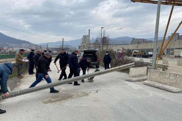 ​Transportuesit e mallrave s’do të paguajnë më 40 euro në Terminalin doganor në Hanin e Elezit