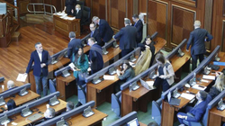 Kuvendi pritet ta hedhë sot në votim propozim-rezolutën kundër shtrenjtimit të rrymës