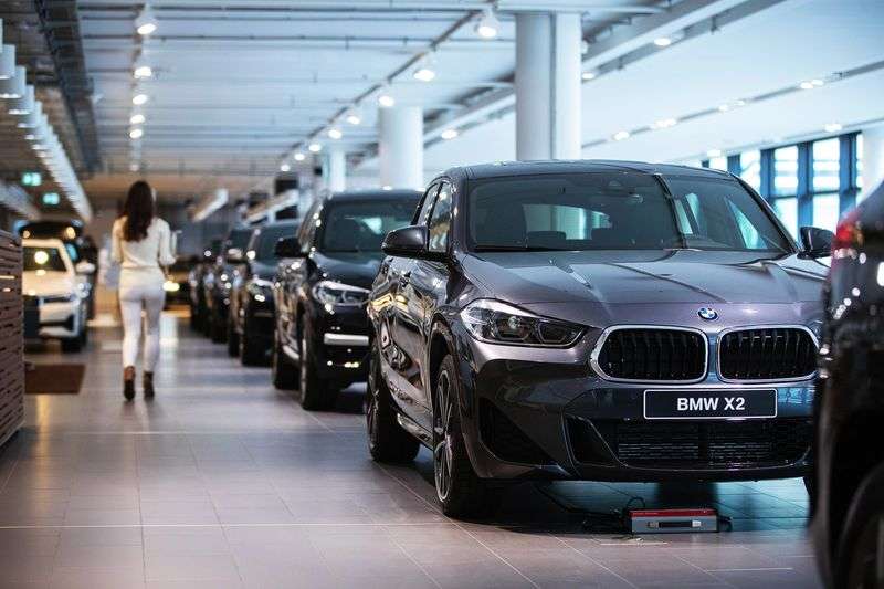 Shitjet e veturave në Evropë vonohen për shkak të mungesës së çipave
