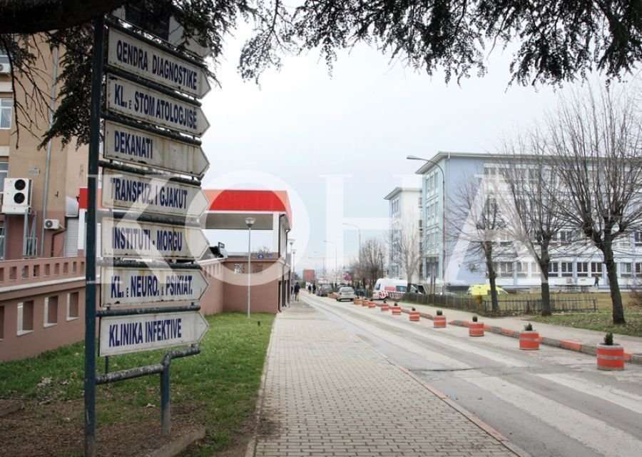 SHSKUK: 17 pacientë me COVID-19 në mjekim intensiv