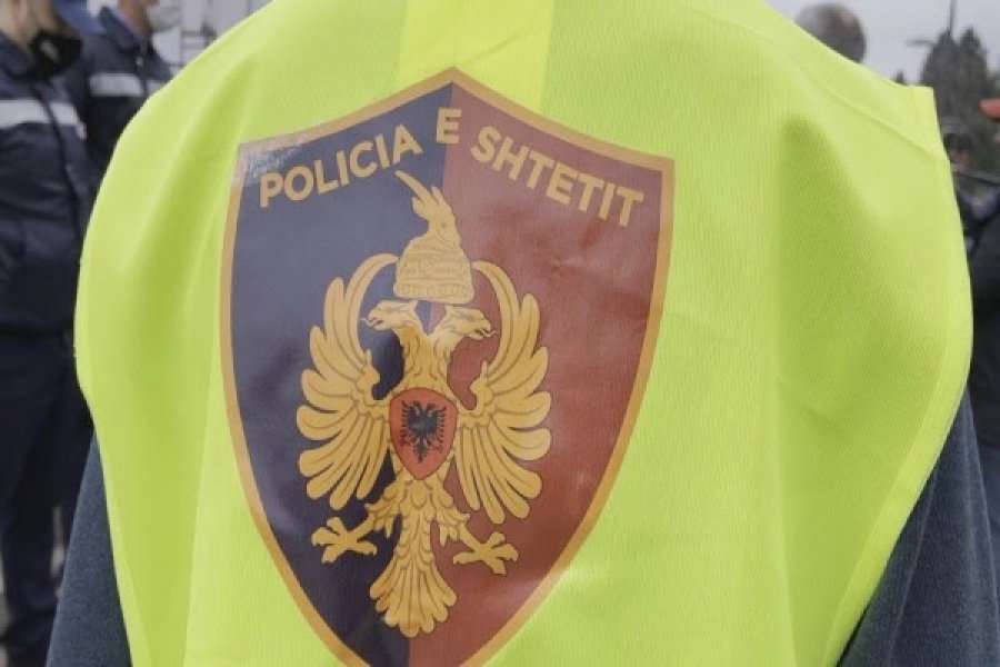 E goditi me thikë disa herë në gjoks, burri vret gruan për motive xhelozie në Fier