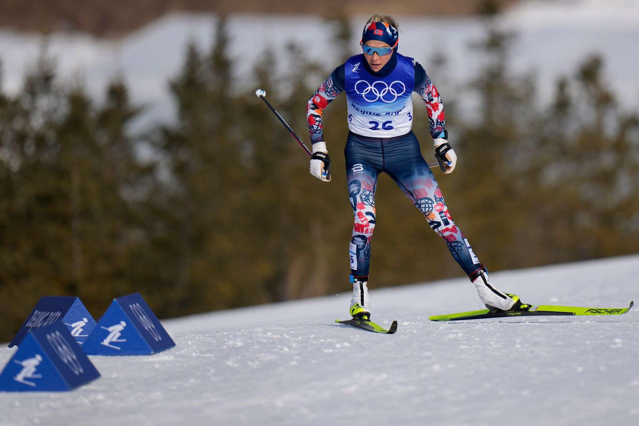 Skitarja Johaug fiton garën e gjatë 10 km