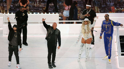Ikonat e repit dhe Hip-Hopit sollën performanca të mrekullueshme në “Super Bowl”