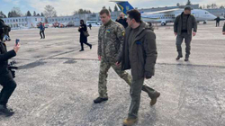 Presidenti ukrainas: Ende nuk po shohim tërheqjen e Rusisë