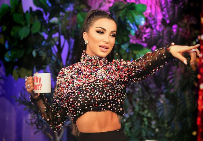 Roza Lati rrëfen së si kanë flirtuar më të disa nga të ftuarit në emision