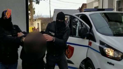 Trafikonte armë drejt Kosovës, arrestohet 34-vjeçari nga Tropoja