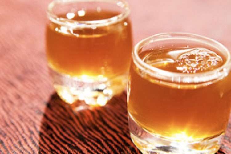 Vlerat shëndetësore të uthullës së shegës, si ta përgatisni në kushtet e shtëpisë