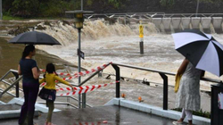 Vërshime në Australi, raportohet për një të vdekur e dhjetë të zhdukur