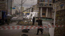 Ukraina thotë se janë vrarë katër persona nga predha që Rusia hodhi në spital