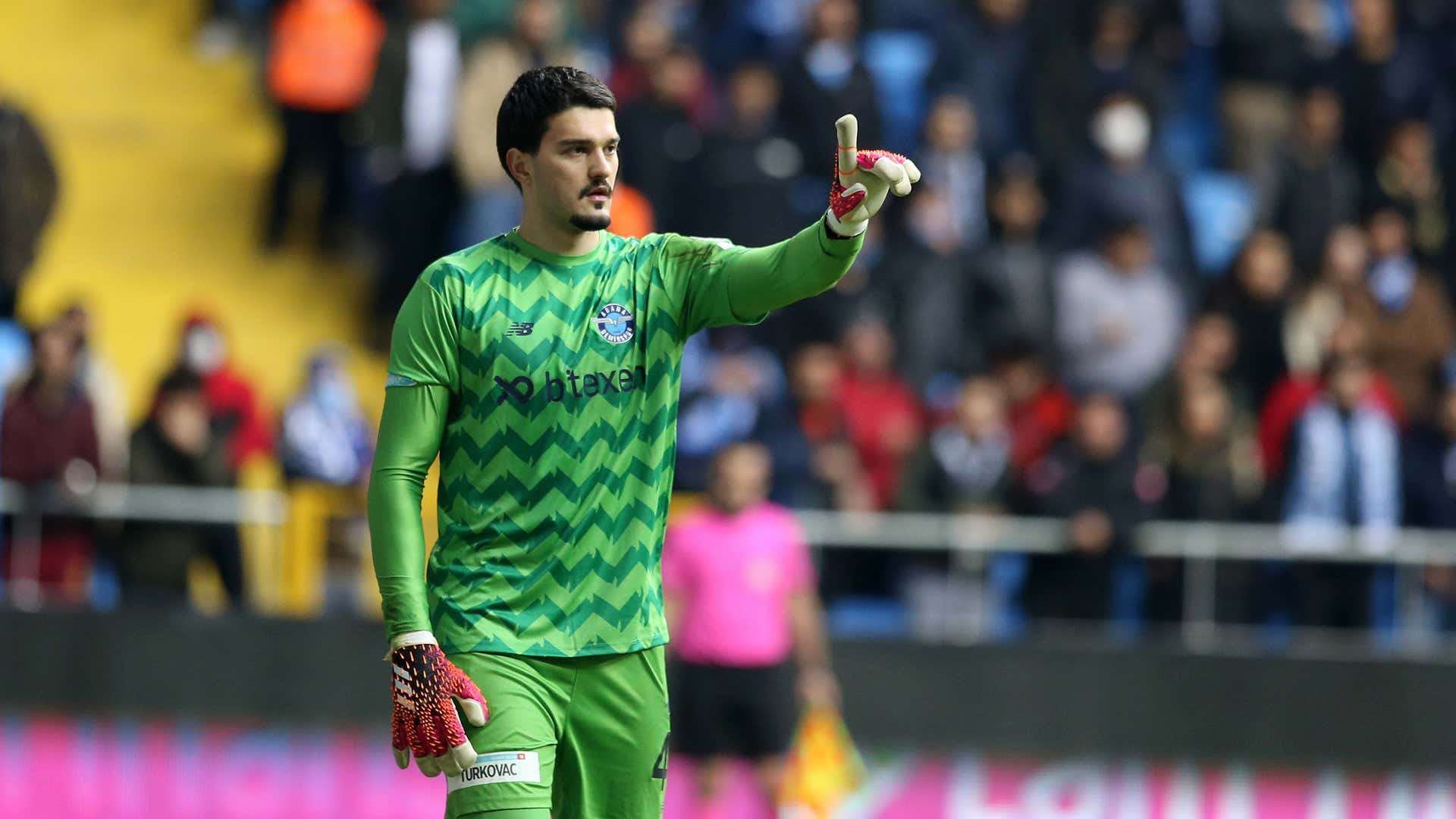Muriq nuk pranon gol, Adana barazon me Antalyasporin