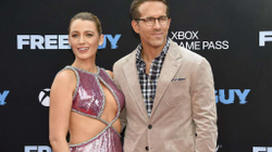 Atmosferë familjare në xhirimet e filmit të Ryan Reynoldsit