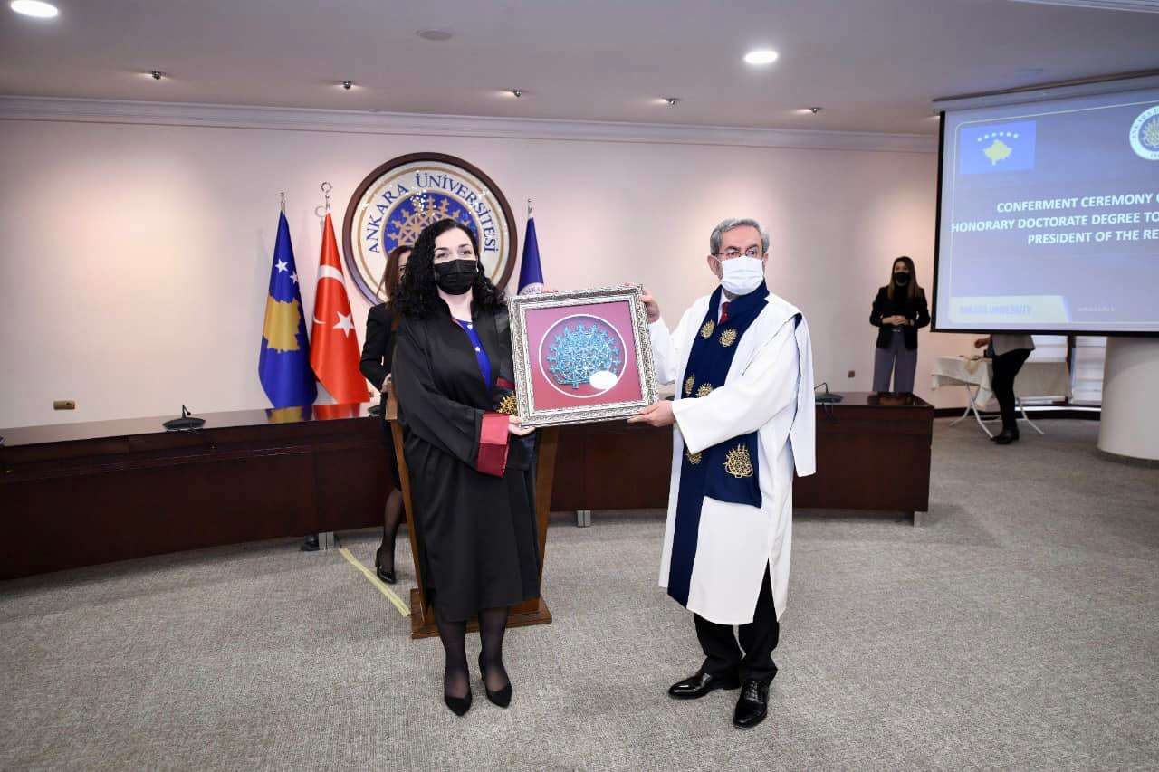 Osmani merr titullin “Doctor Honoris Causa” nga Universiteti i Ankarasë