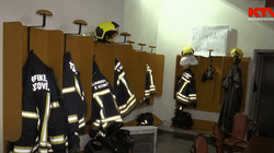 Zjarrfikësit festuan në objektin të cilin kërkojnë të riparohet