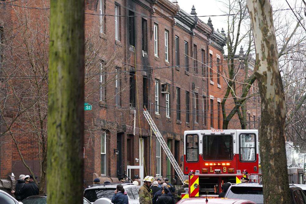 Zjarr në Philadelphia, 13 të vdekur, prej tyre 7 fëmijë