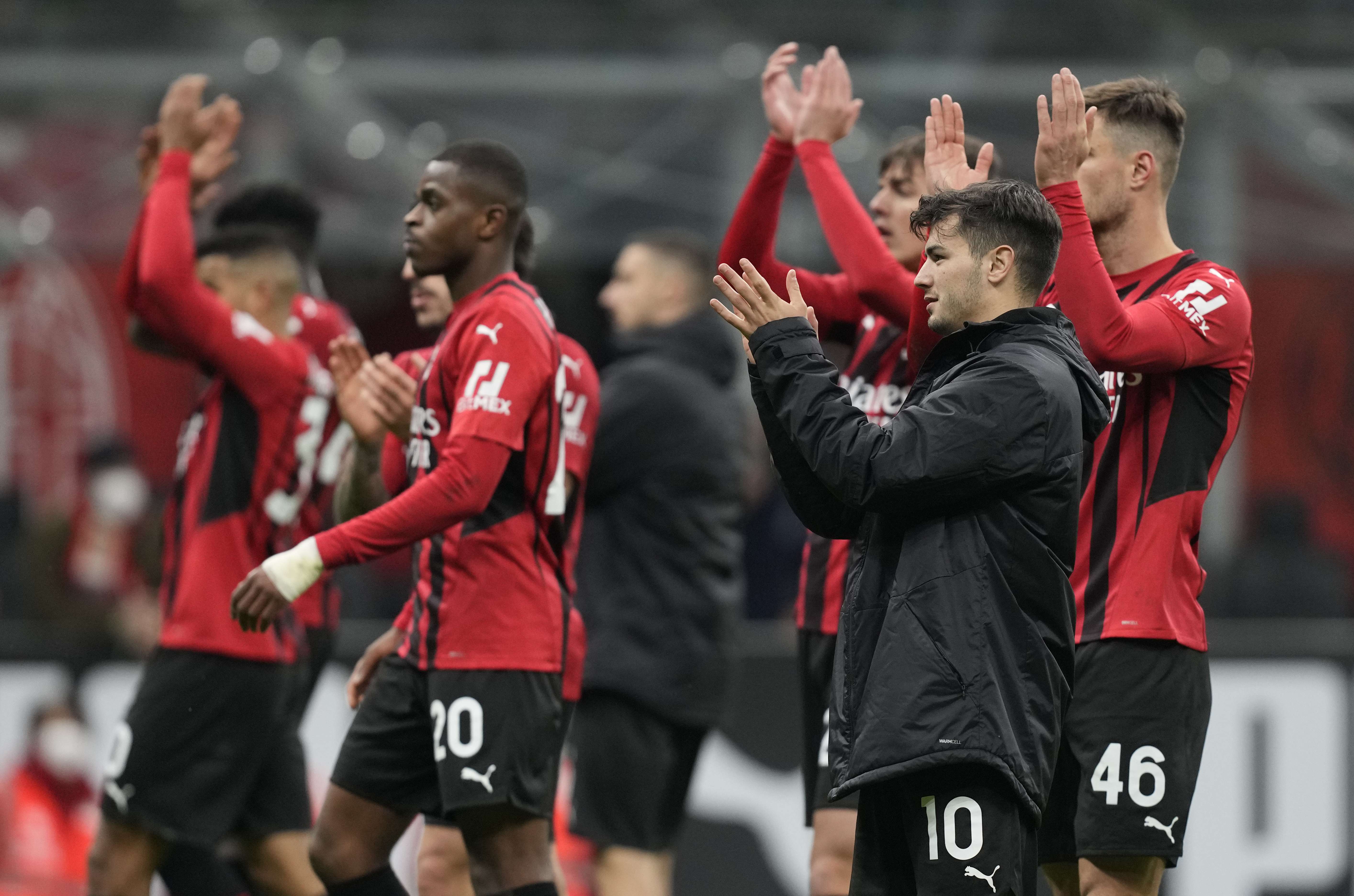 Milani mposht Venezian, merr kreun në Serie A