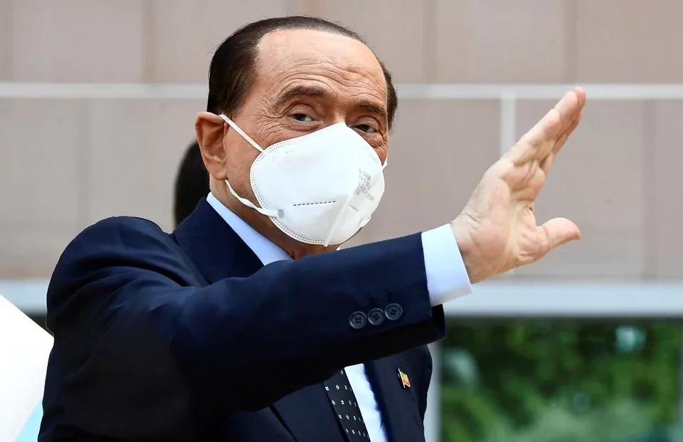 Partitë e qendrës së djathtë mbështesin Berlusconin për president, të majtët të shqetësuar