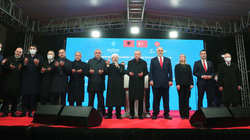 Restaurimi i Xhamisë së Et’hem Beut, inaugurohet me ceremoni fetare e muzikë turke