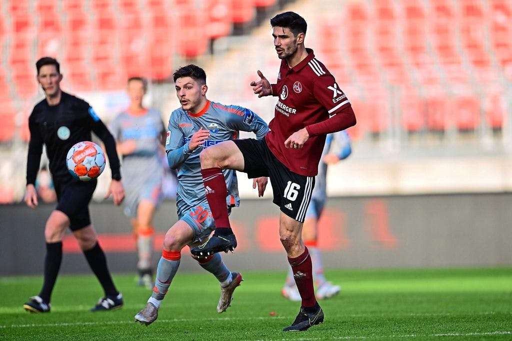 Muslija i lumtur për kalimin dhe debutimin te Paderborni