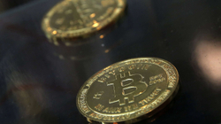 Vit i zymtë për Bitcoinin, po vazhdon t’i bie vlera